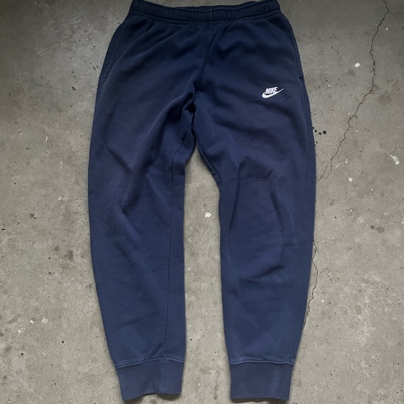 Nike Sweatpants - Picture 1 of 3